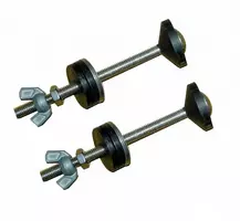 Крепление бачка к унитазу